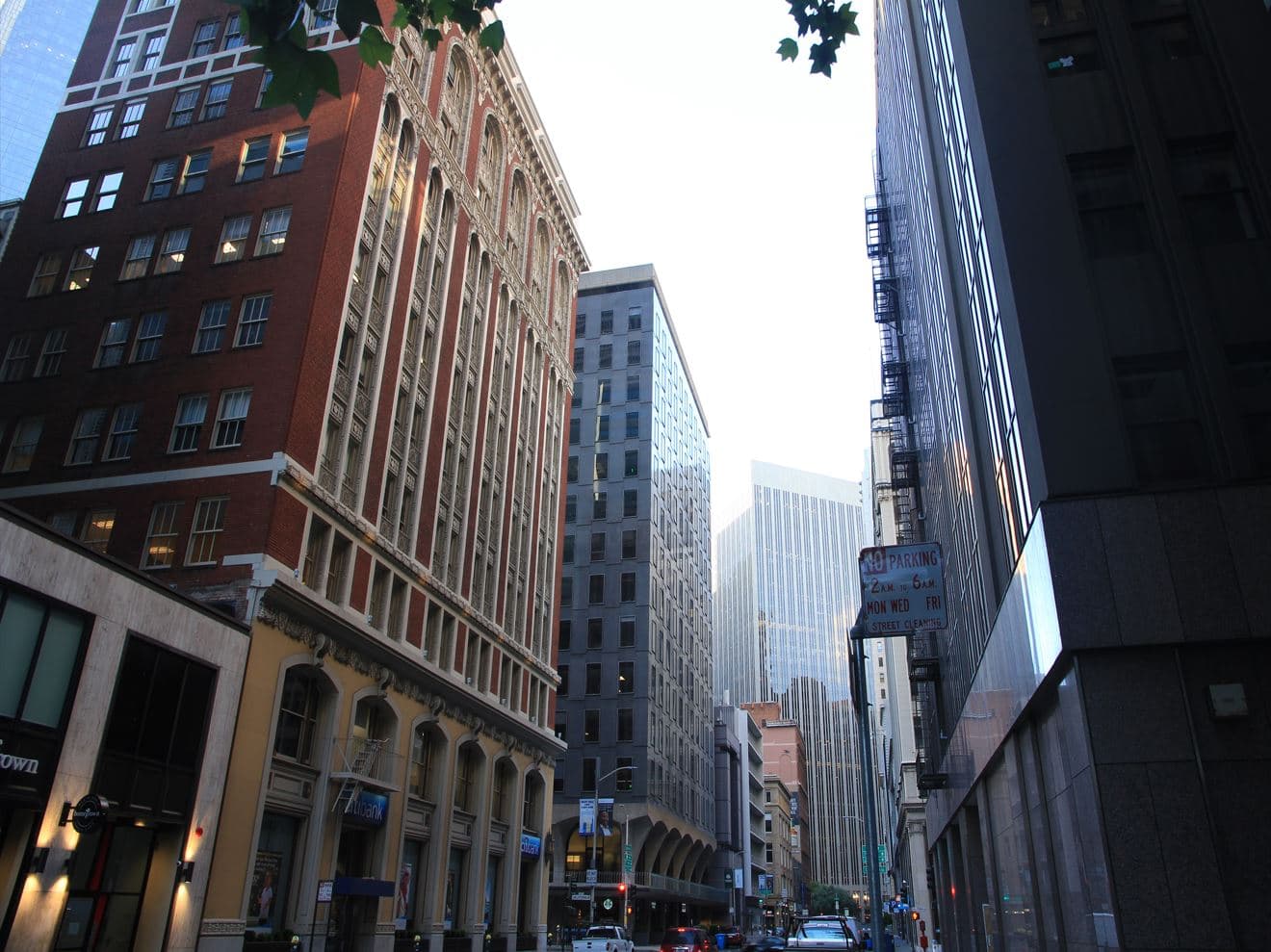 Insight Hero Image Near term rollover risk endangers major office markets